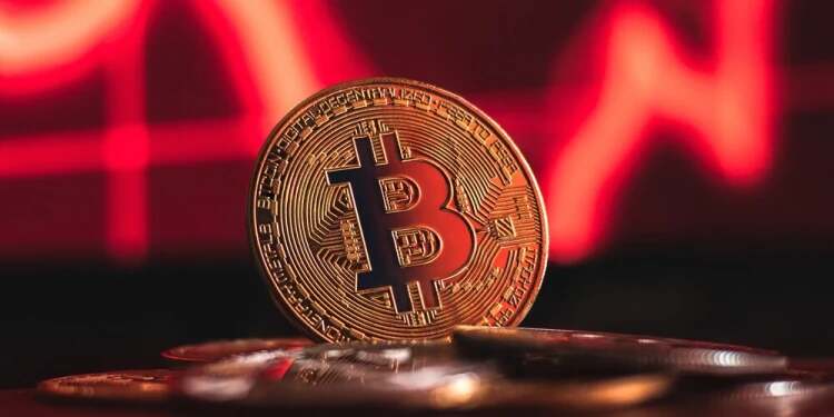 Bitcoin Emerges Strong at $58k Amidst Growing Speculations